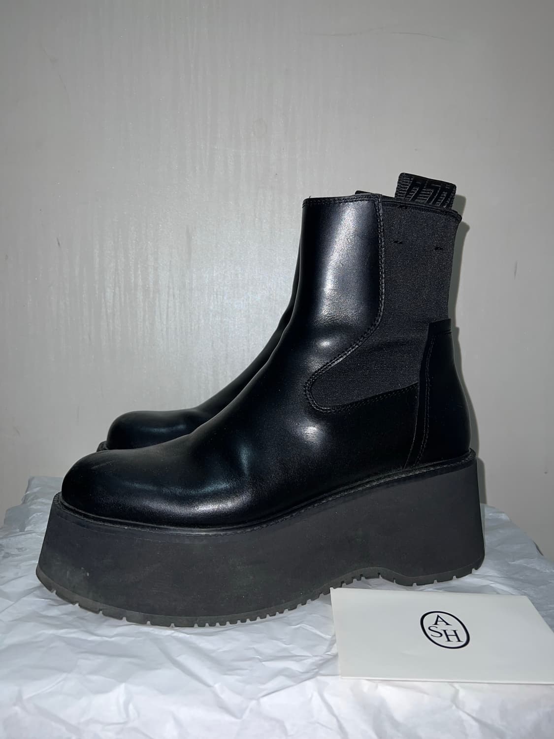 Ash NIKITA 니키타 플랫폼 워커 부츠 38사이즈(245) 상품이미지1