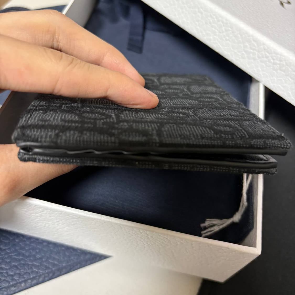 디올 오블리크 반지갑 블랙 풀박스 상품이미지4