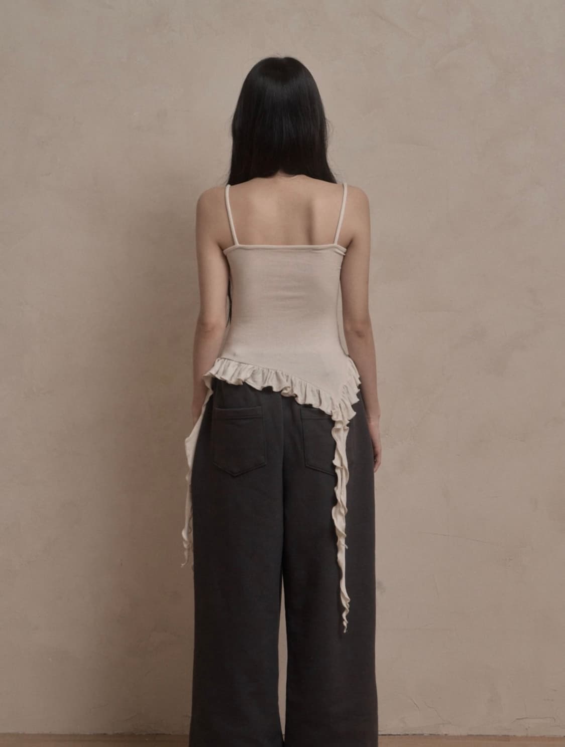 카키포인트 Ruffle Layered Sleeveless 러플 레이어드 상품이미지3