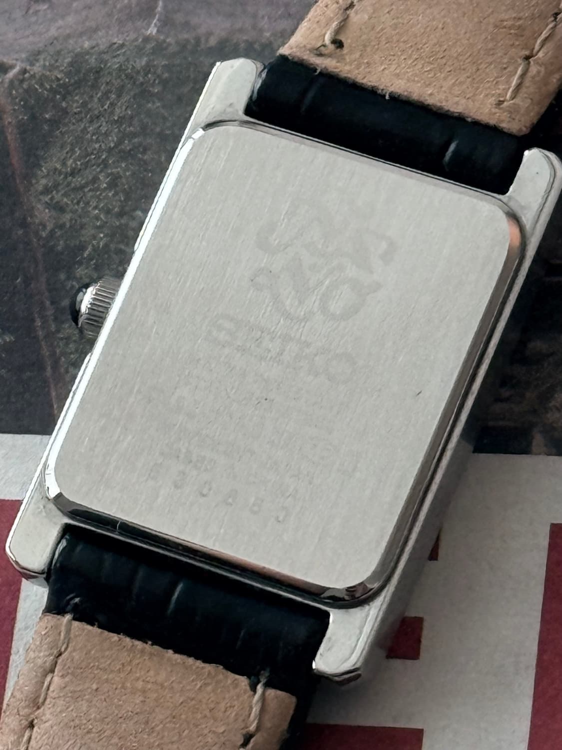 세이코 Seiko x 나노 유니버스 콜라보 한정판 탱크 상품이미지3