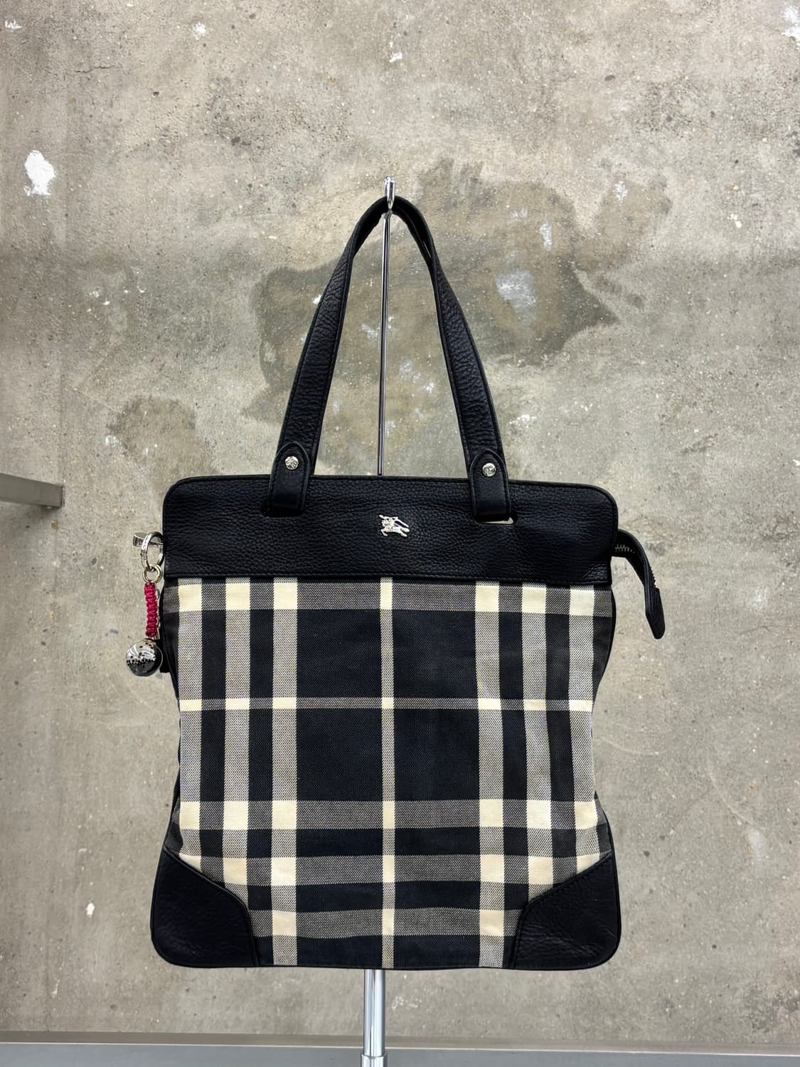 Burberry 버버리 블랙라벨 노바체크 토트백 상품이미지1
