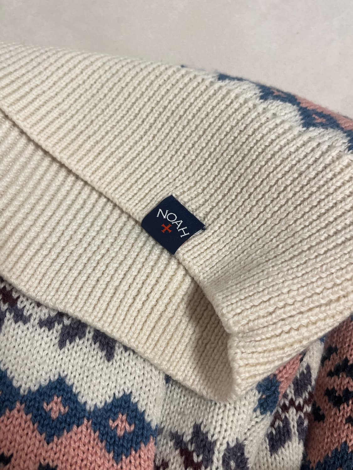 퓨마 x 노아 콜라보 니트 상품이미지4