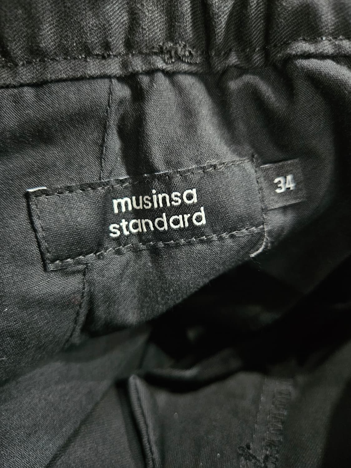 무신사 스탠다드 블랙 남성 허리 34~35 카고팬츠  상품이미지3