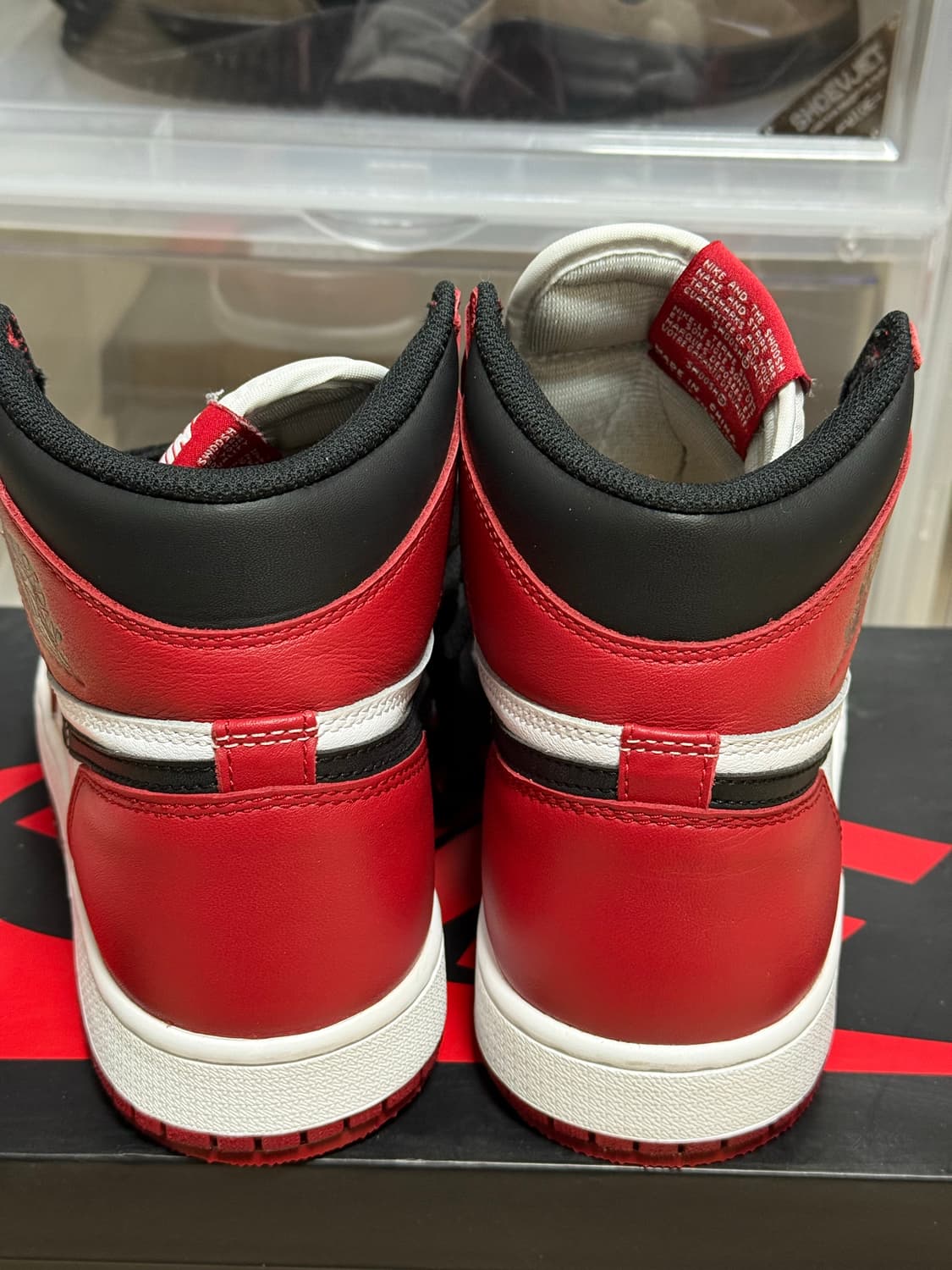 조던 1 레트로 하이 OG 시카고 2015 260 상품이미지4