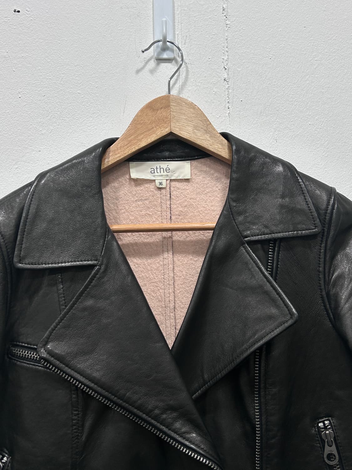 아떼 바네사브루노 양가죽 라이더 자켓 36사이즈 상품이미지5