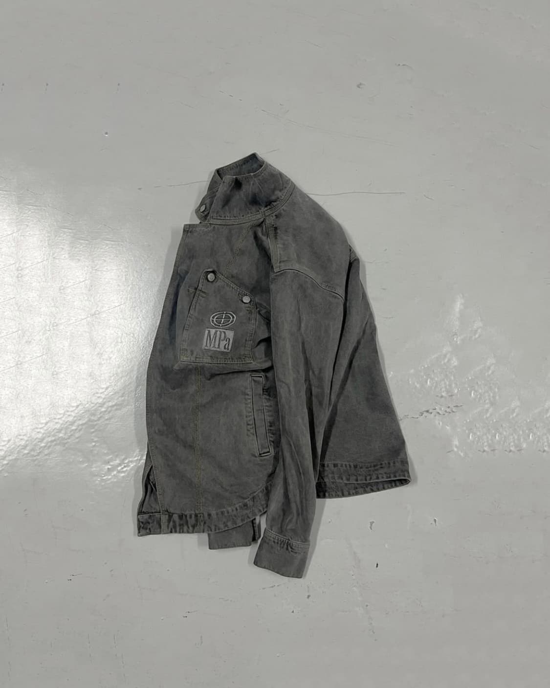 플라스틱 프로덕트 MPa trapezoid 자켓 상품이미지3