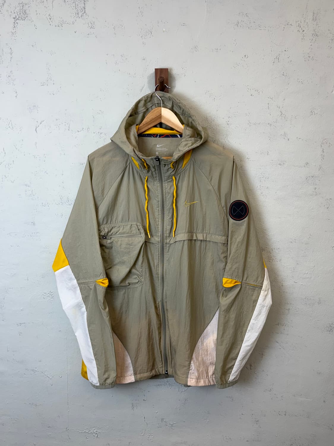 나이키 경량 포켓 후드 바람막이 상품이미지1