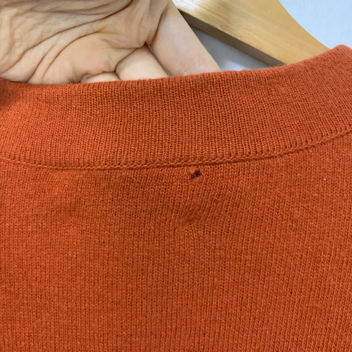 베네통 이태리 빈티지 자수 니트 오렌지 램스울 100 상품이미지3