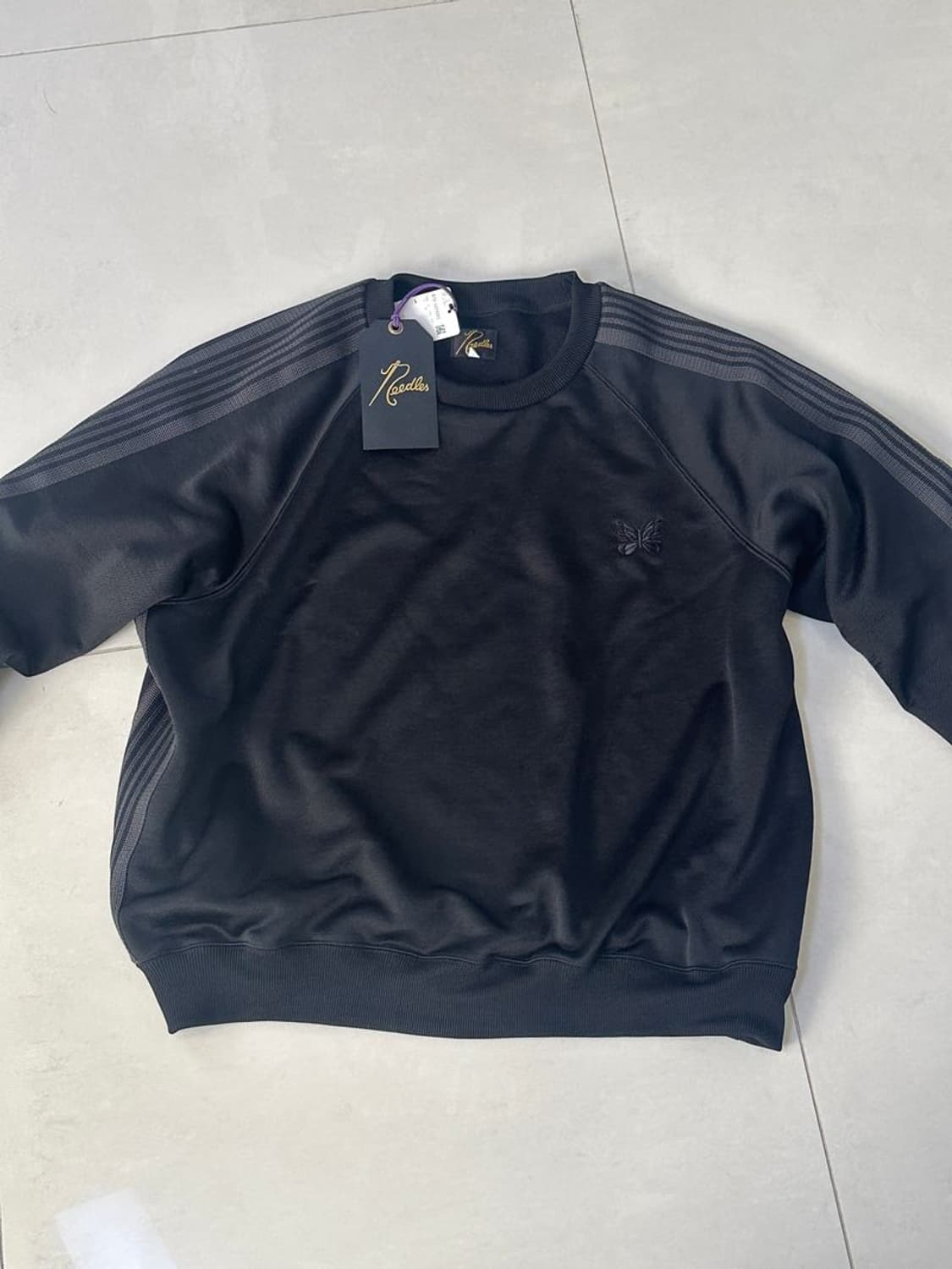 TRACK CREWNECK 트랙 크루넥 상품이미지4