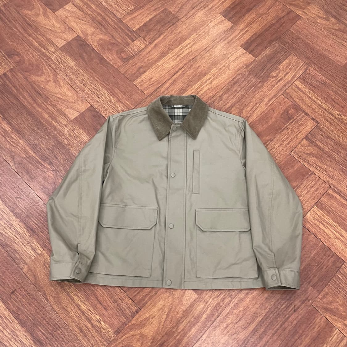 유니클로 유틸리티 쇼트 블루종 상품이미지2