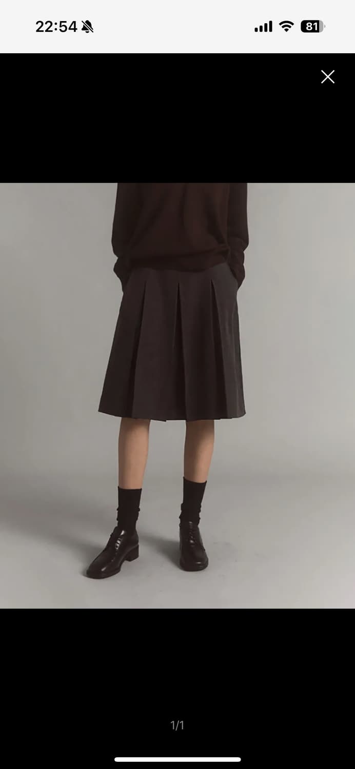 레스아뜰리에 루나 포켓 미디 플리츠 스커트 (차콜) 상품이미지1