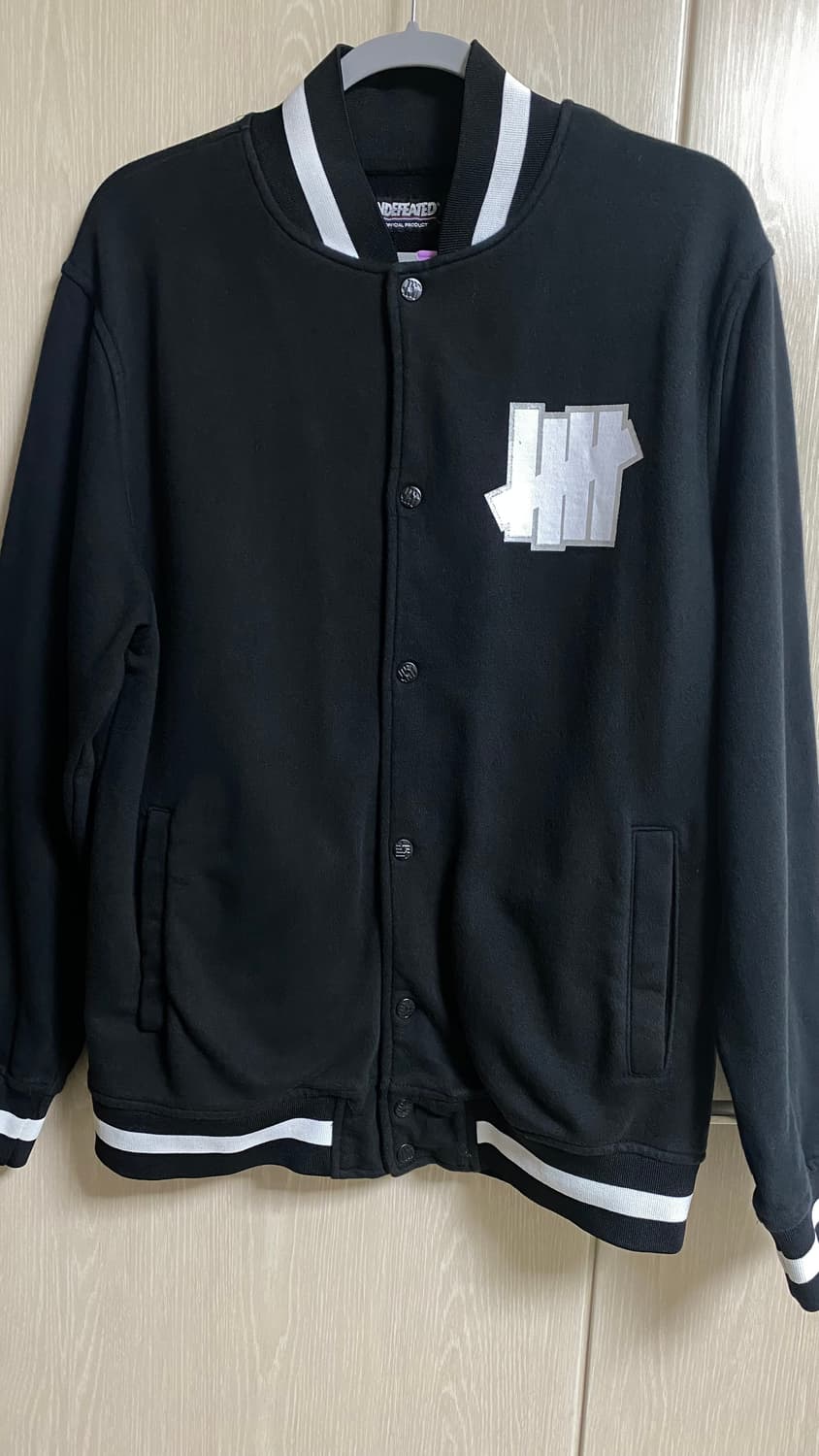 언디핏 스타디움 자켓 사이즈 라지 L 상품이미지1