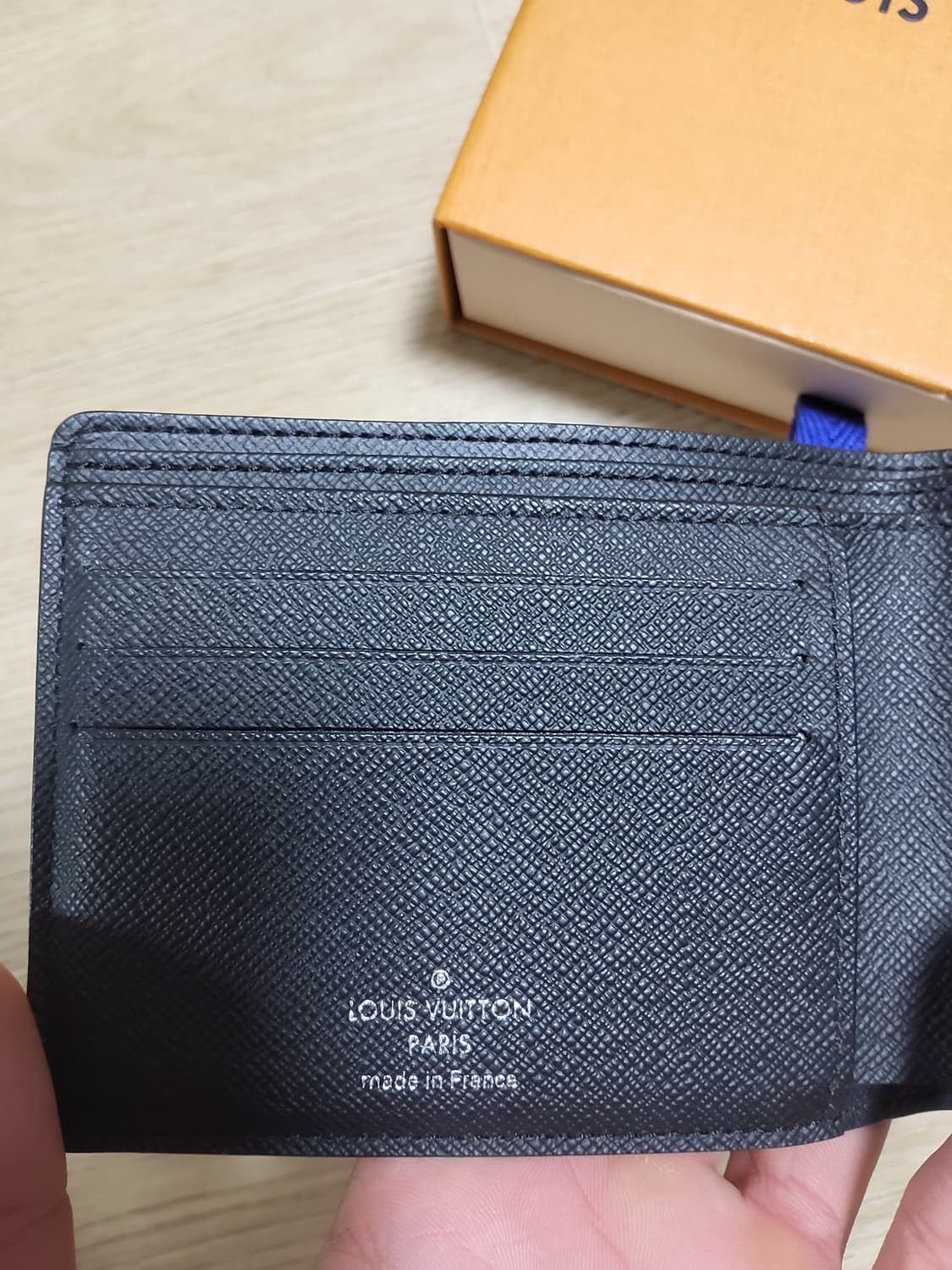 루이비통 모노그램 이클립스 반지갑 상품이미지8