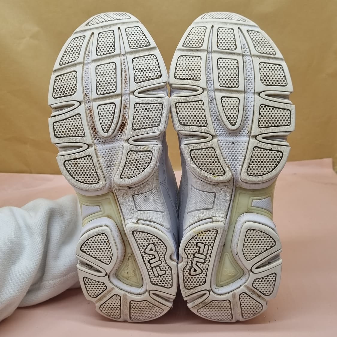 휠라 레인져 22 흰색 운동화 265 상품이미지3