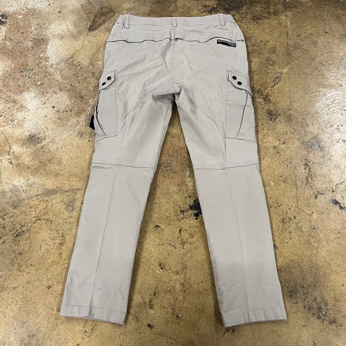 [정품/76] 내셔널지오그래픽 카고 바지 회색 b18 상품이미지3