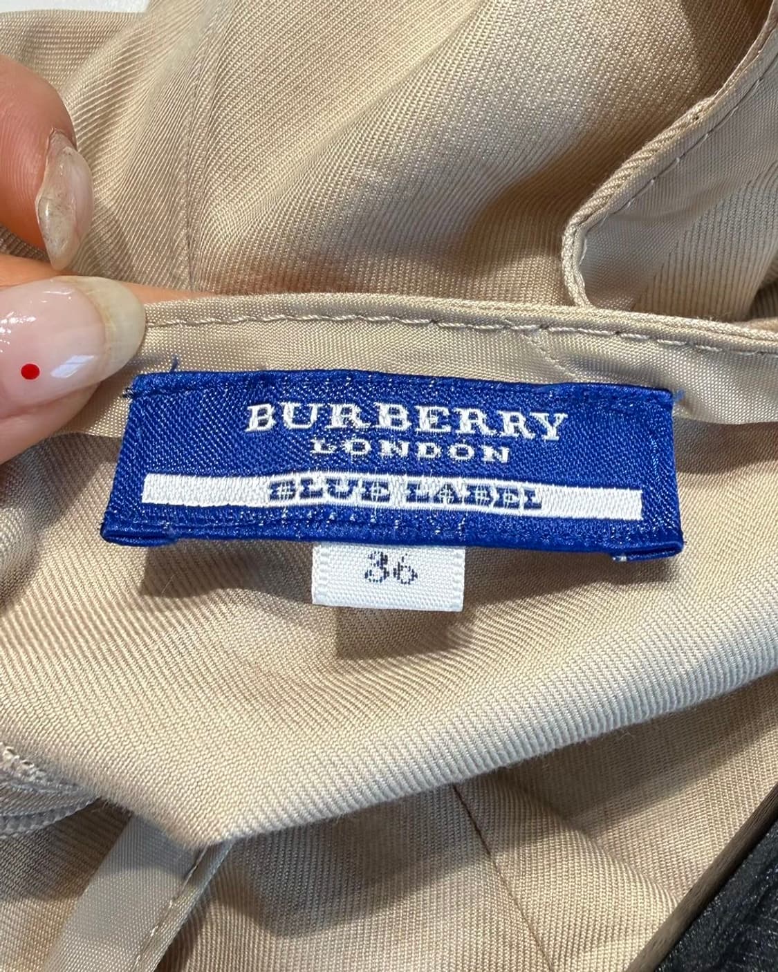 버버리 블루라벨 브라운 노바체크 슬리브리스 원피스  상품이미지7