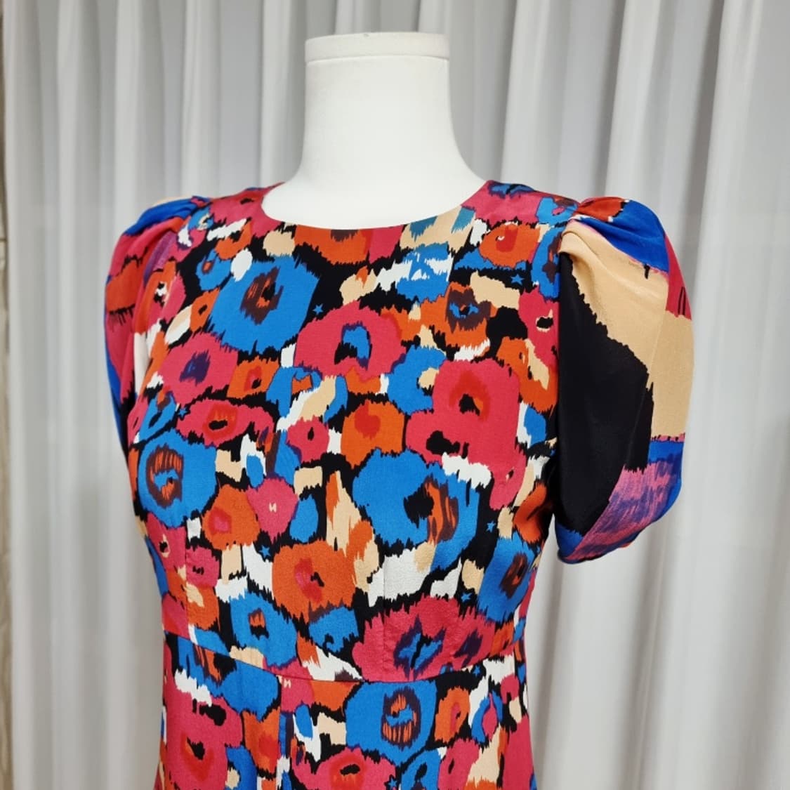 씨바이끌로에 원피스 실크100 (44-날씬55) 상태최상 상품이미지6