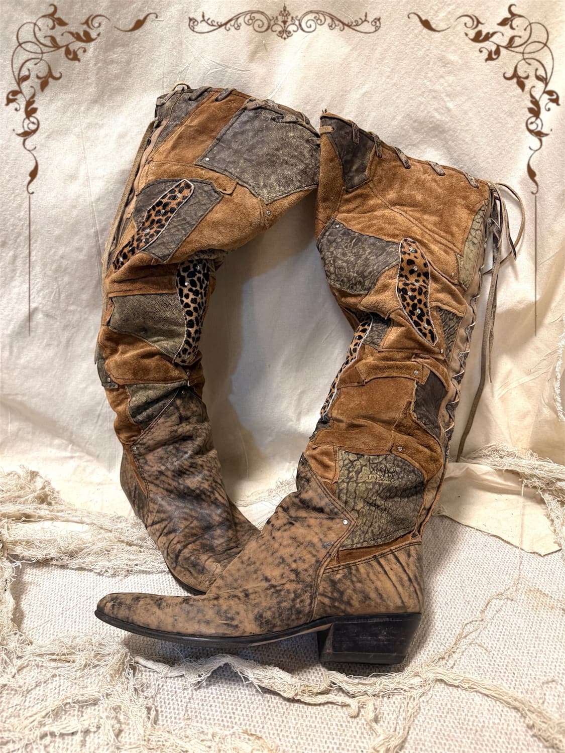 Weston hippie Patches Detail Boots 상품이미지1