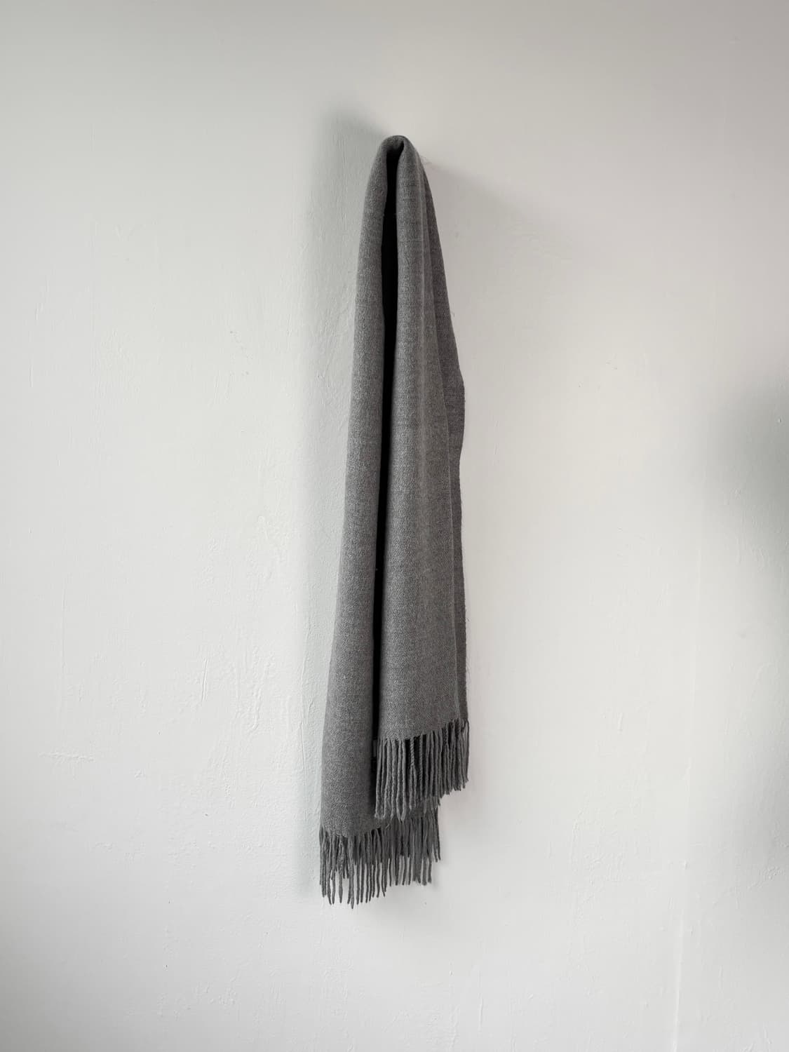 아크네 스튜디오 버진 울 머플러 상품이미지5