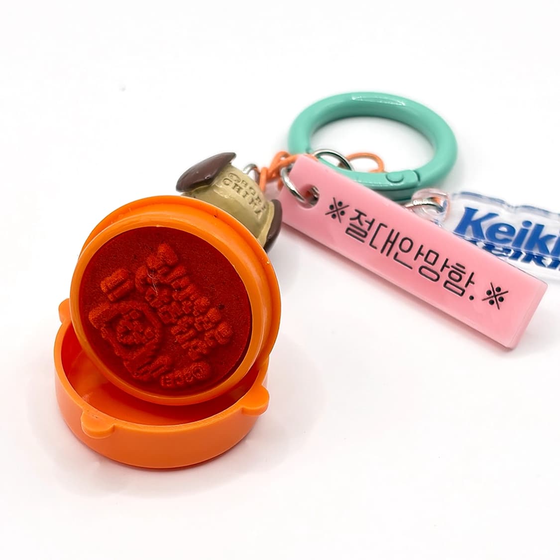 도코데모 잇쇼 피에르 스탬프 절대안망함 키링 상품이미지3