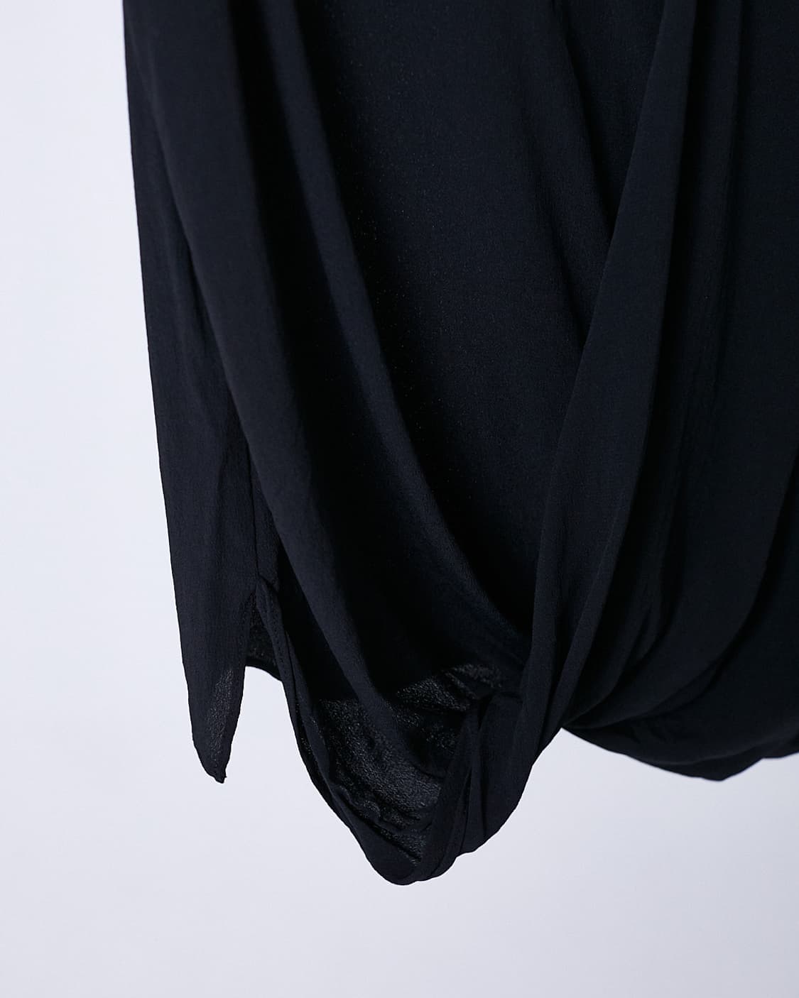 Cowl Neck Draping Sleeveless 상품이미지4