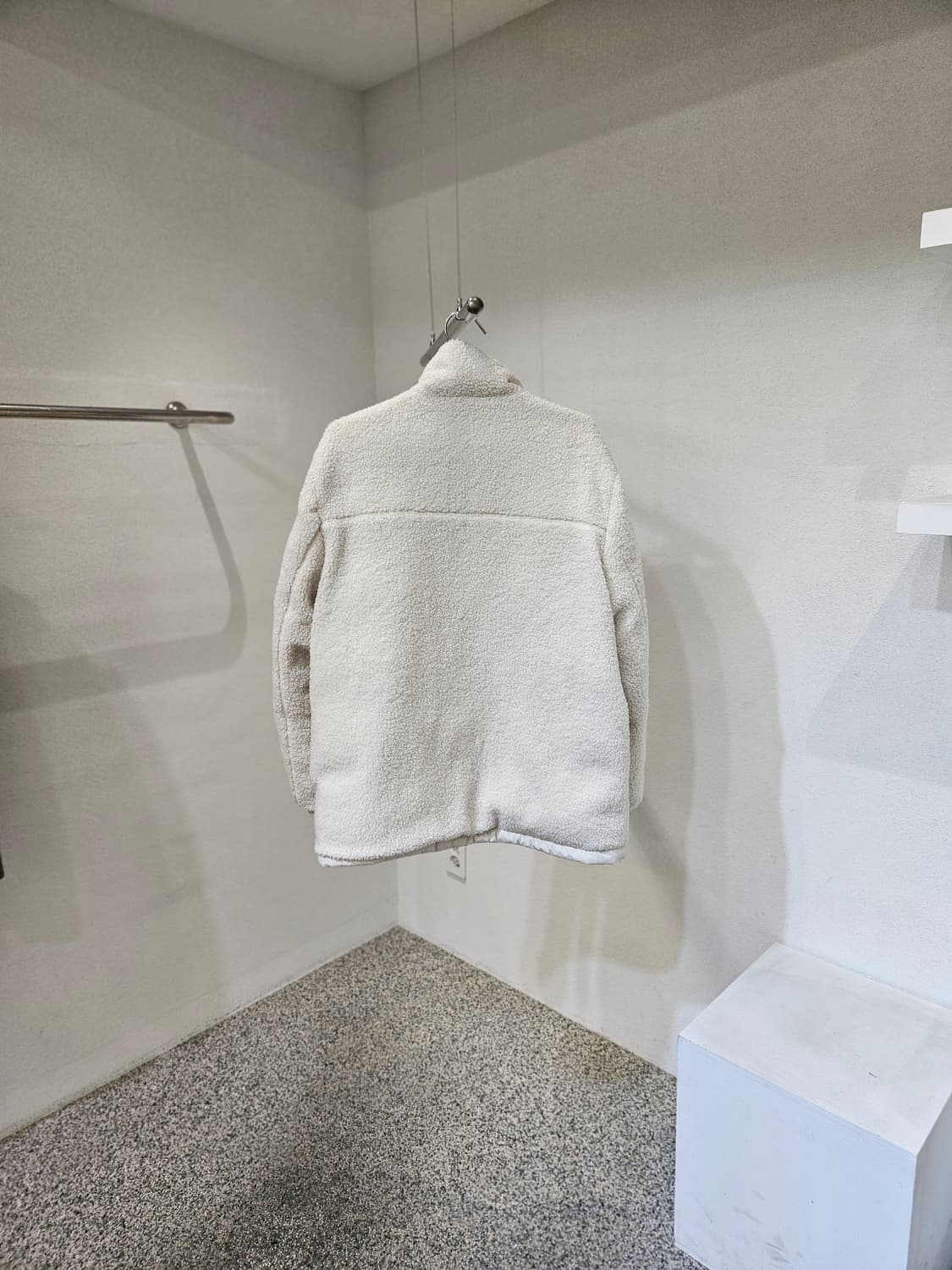 몽벨 중경량 리버시블 양면 패딩 상품이미지6