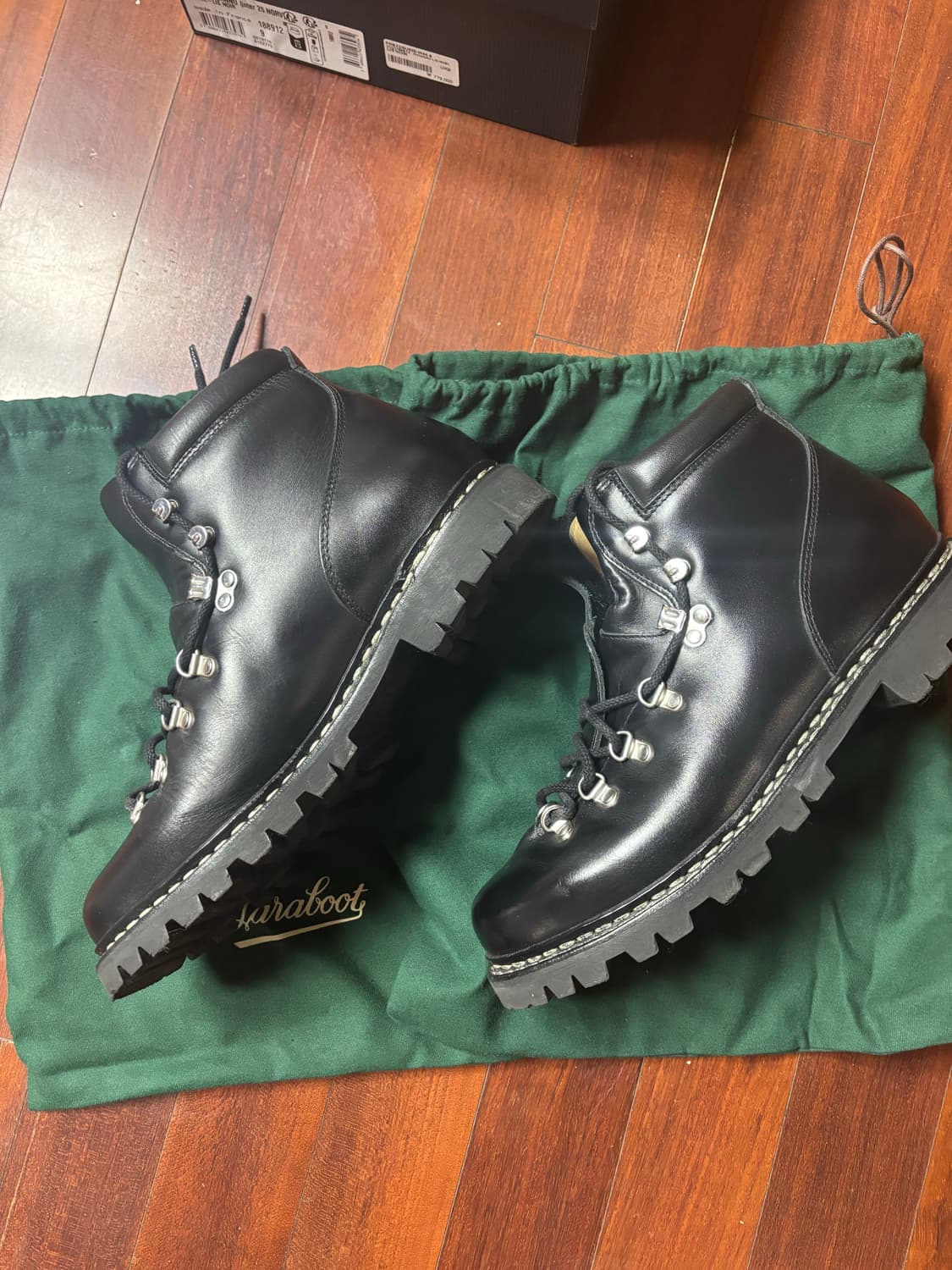 파라부트 / 아보리아즈 블랙 / UK9 (280) 상품이미지1