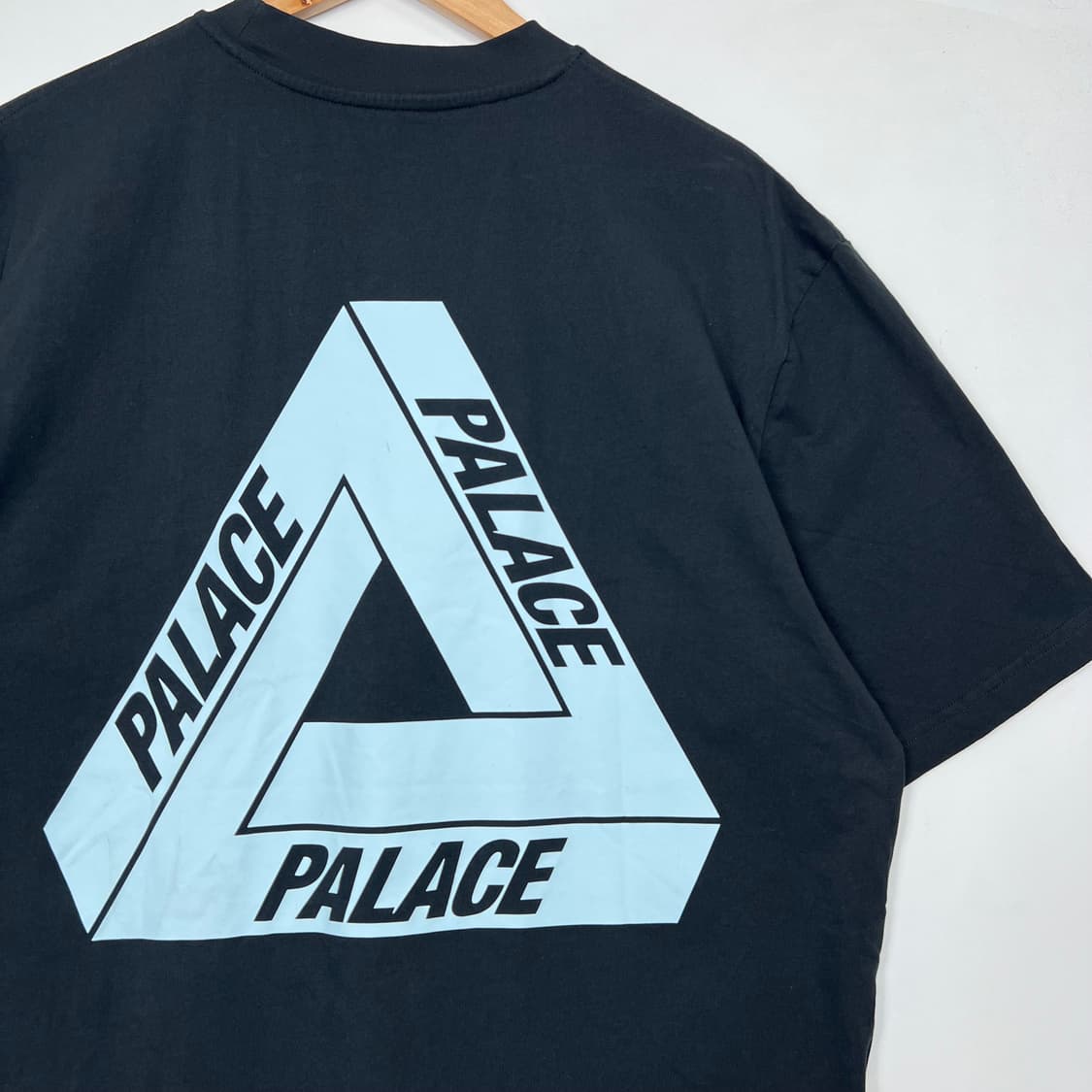 Palace 팔라스 투 헬프 빅로고 반팔티 상품이미지2