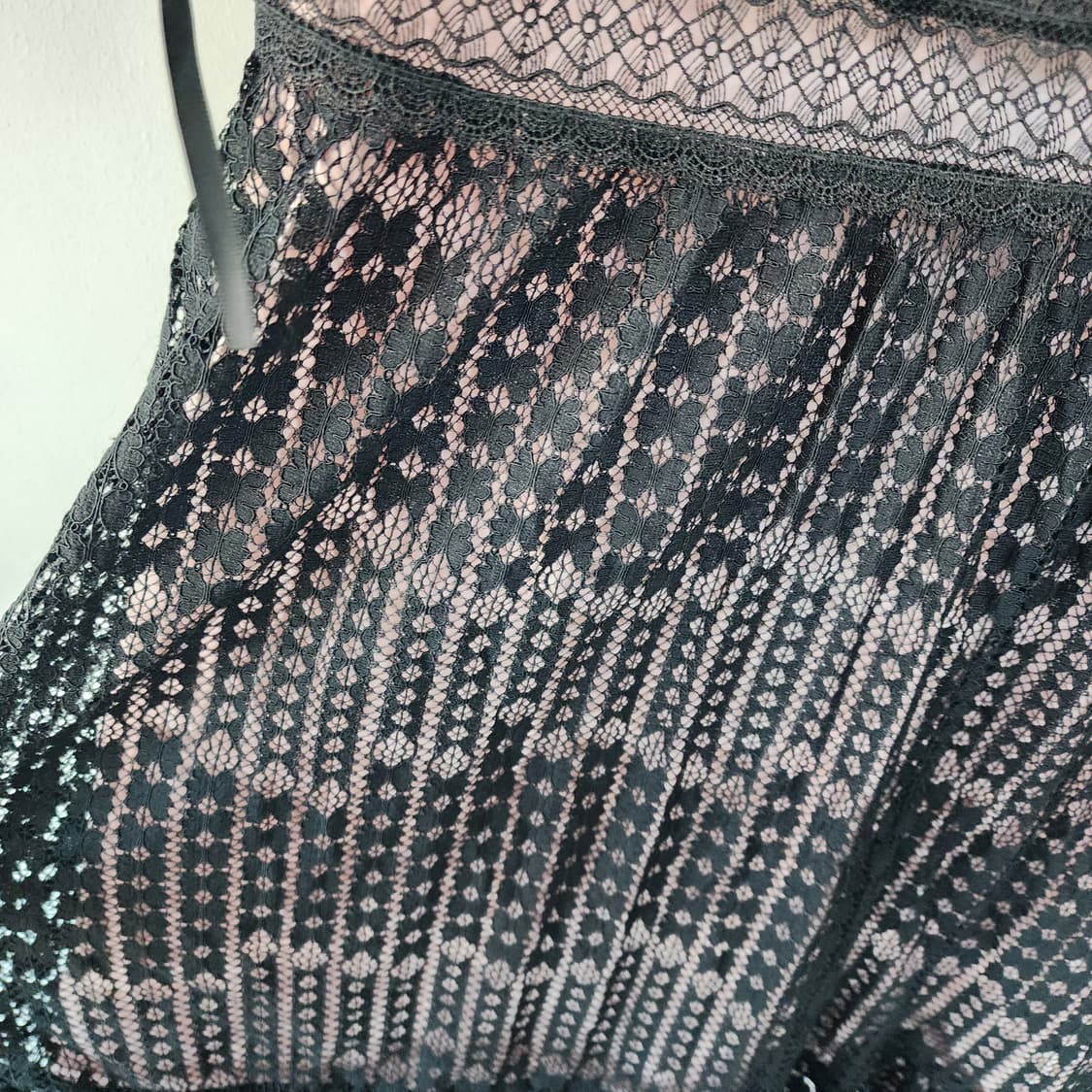 샤틴 레이스 블랙 원피스 상품이미지3