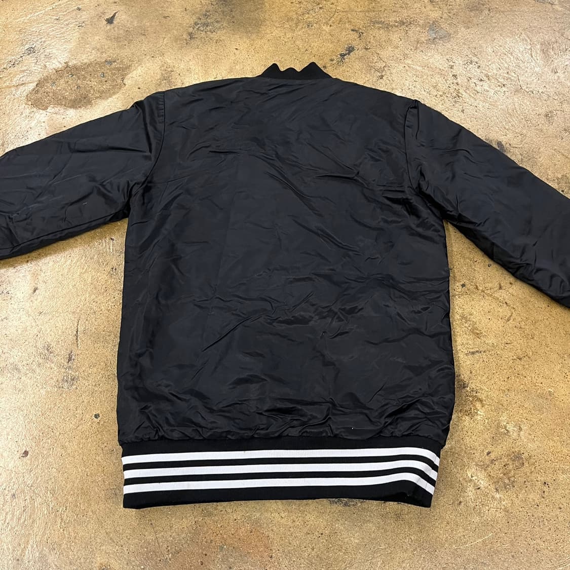 아디다스 니고베어 바시티 자켓 85 상품이미지4