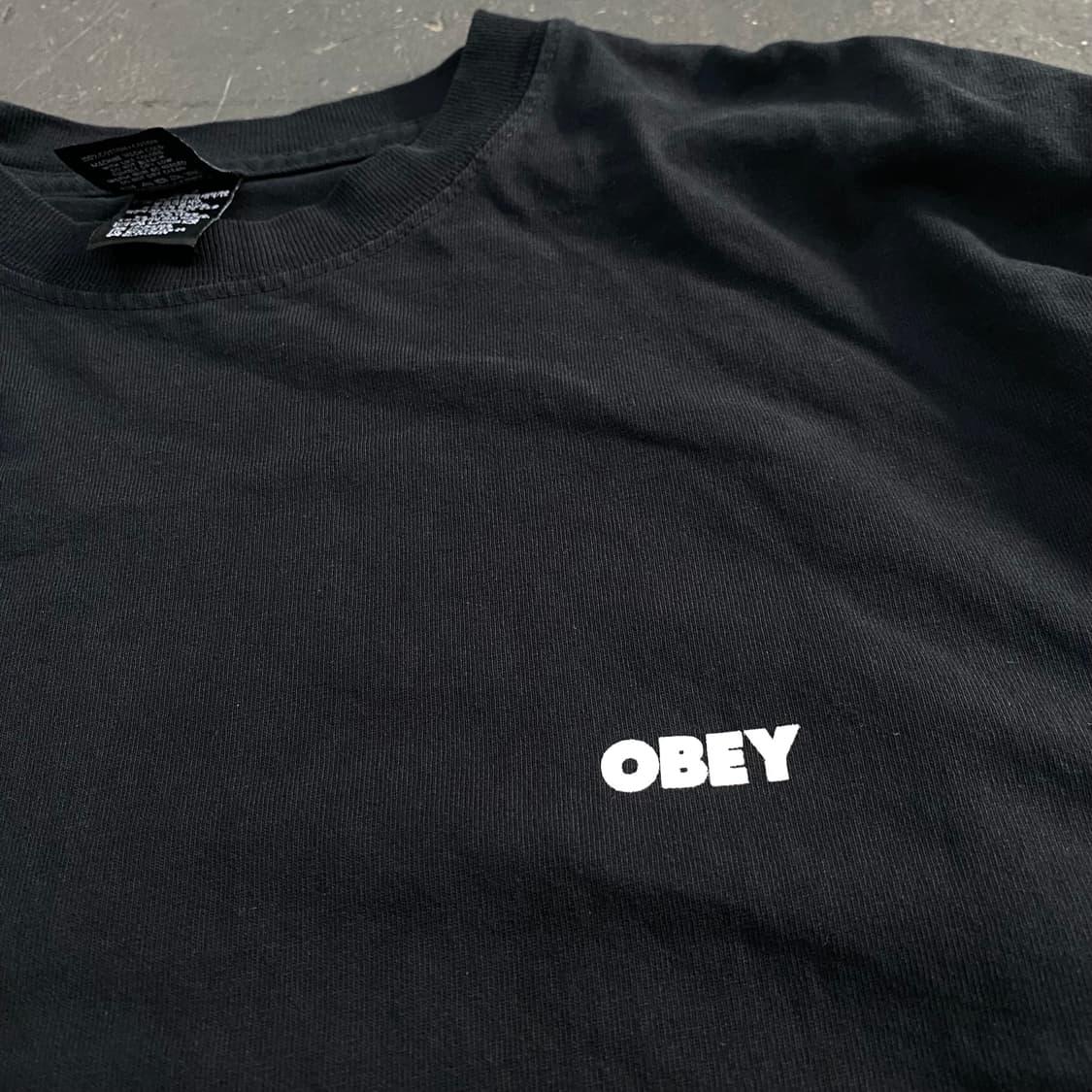 오베이 백프린팅 반팔티셔츠 100 상품이미지2