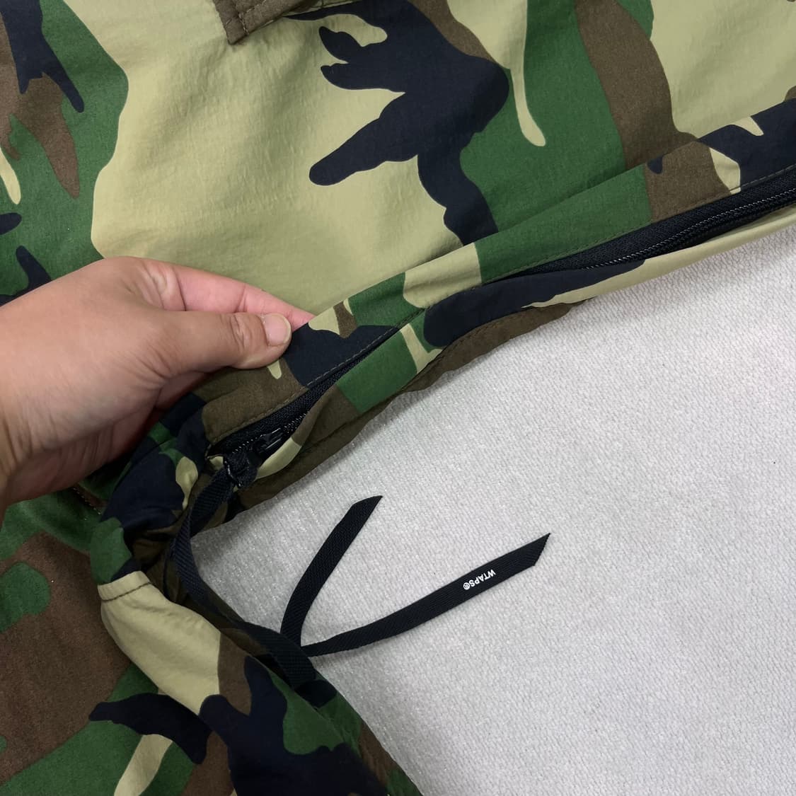 100 더블탭스 15FW 카모 후드 자켓 상품이미지5