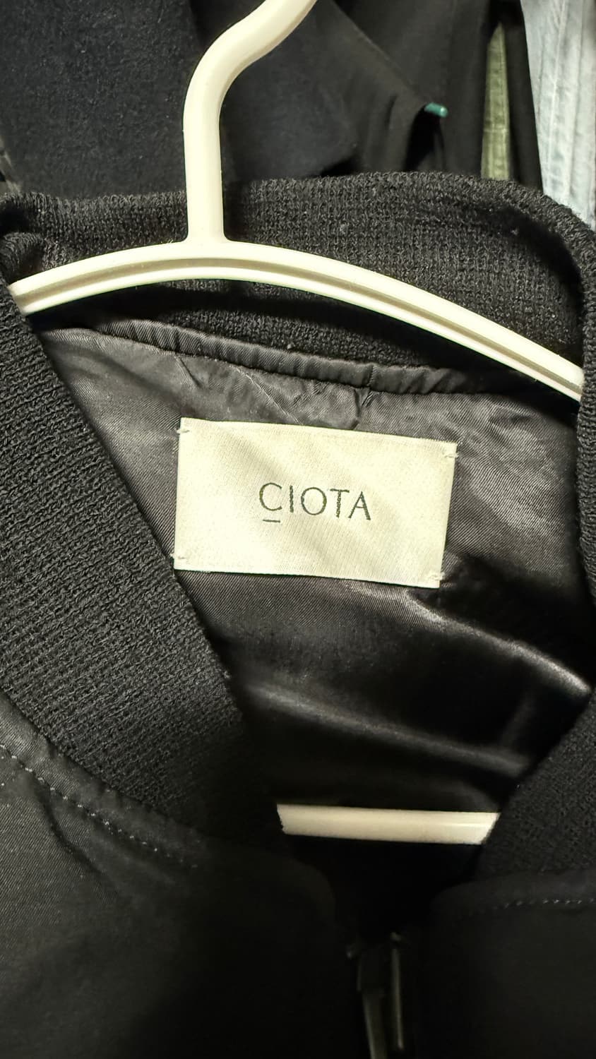 시오타 ma-1 블랙팝니다 상품이미지3