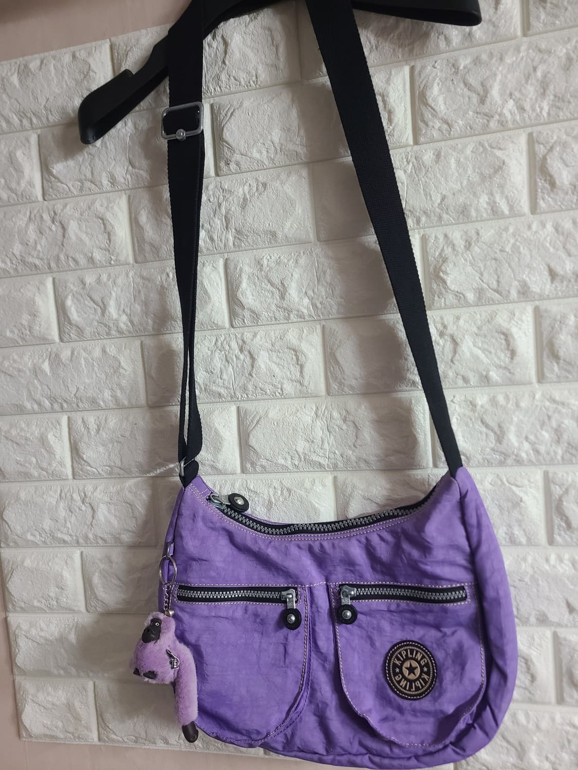 키플링 보라색 크로스백 상품이미지4