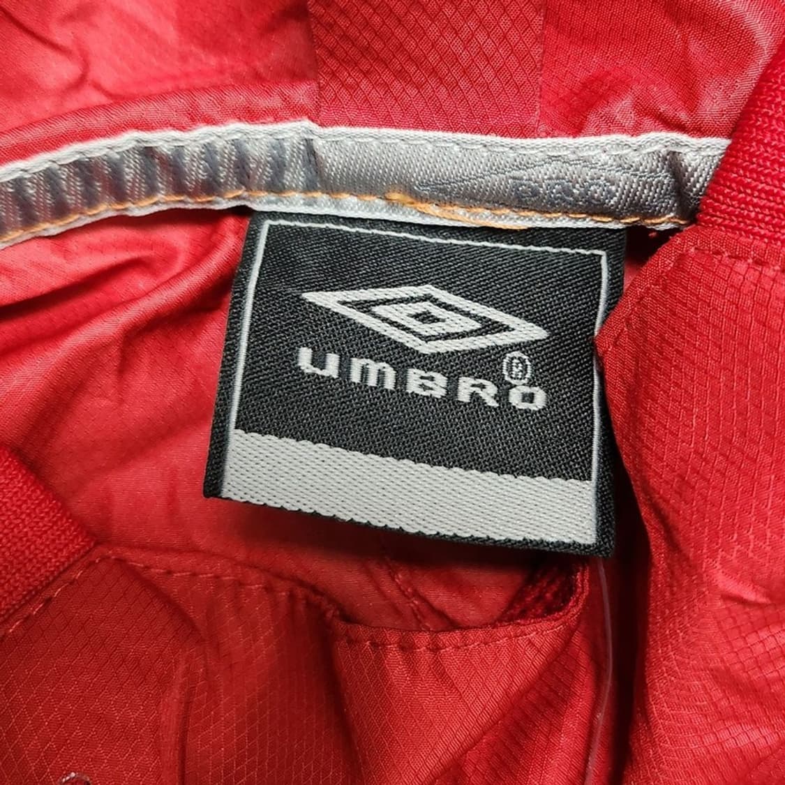 (새상품) UMBRO 온타리오유스 프린팅 후드티 Men XL 상품이미지6