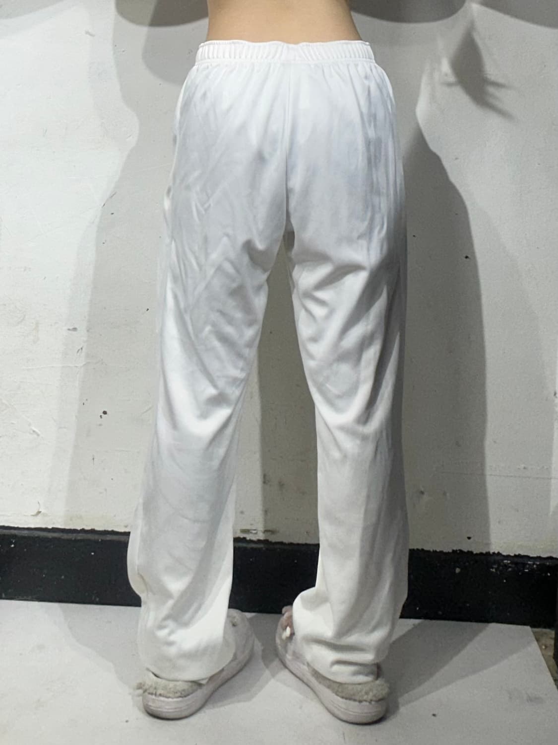 아디다스 화이트 골드 빅 로고 와이드 팬츠 M 상품이미지3