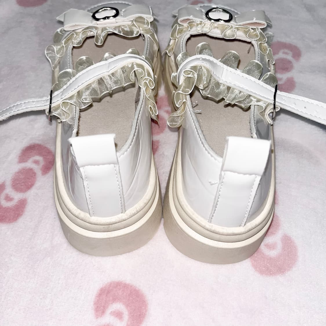 히메갸루 화이트 레이스 하트 구두 로퍼 상품이미지3