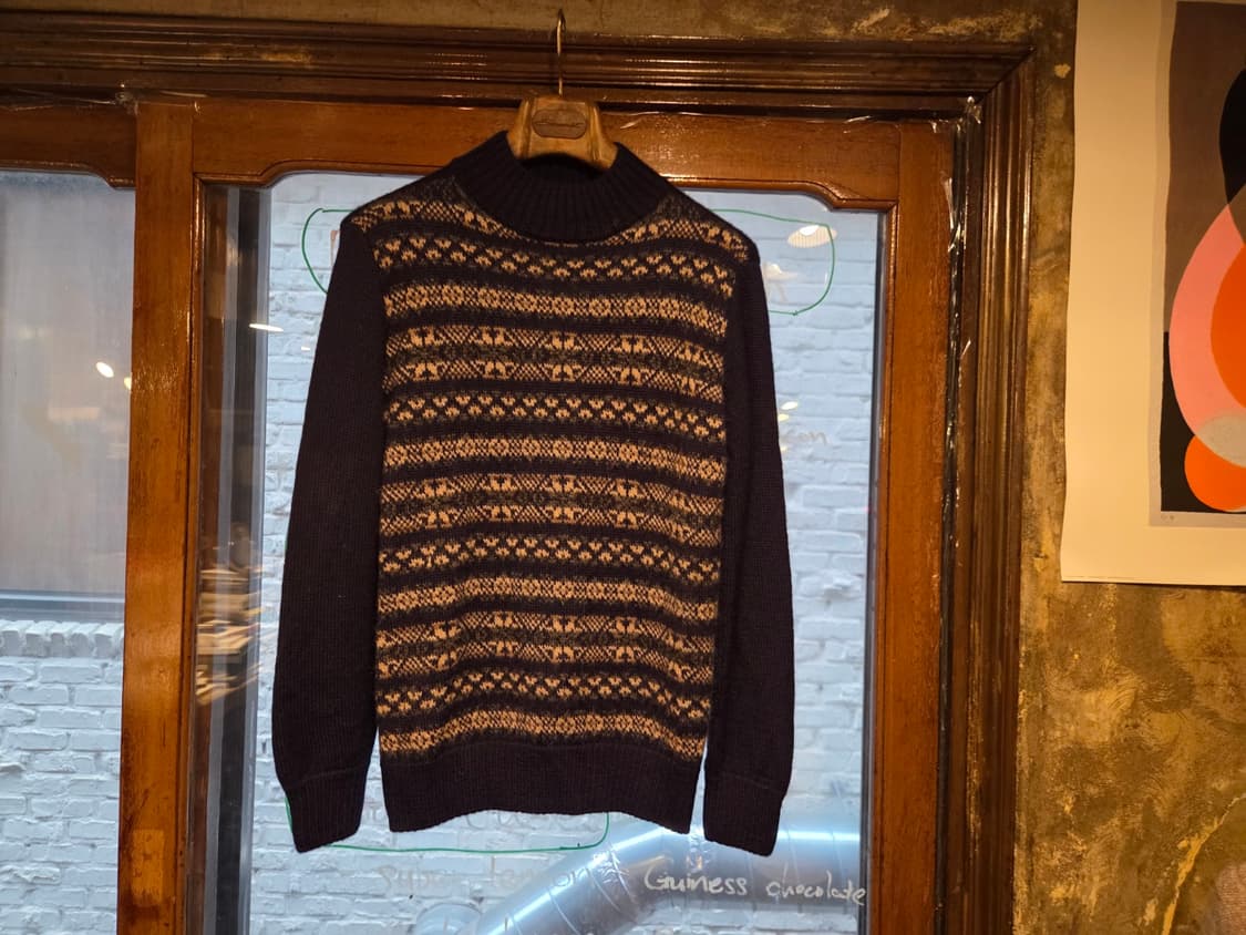 아페세 페어아일 모호크넥 상품이미지1