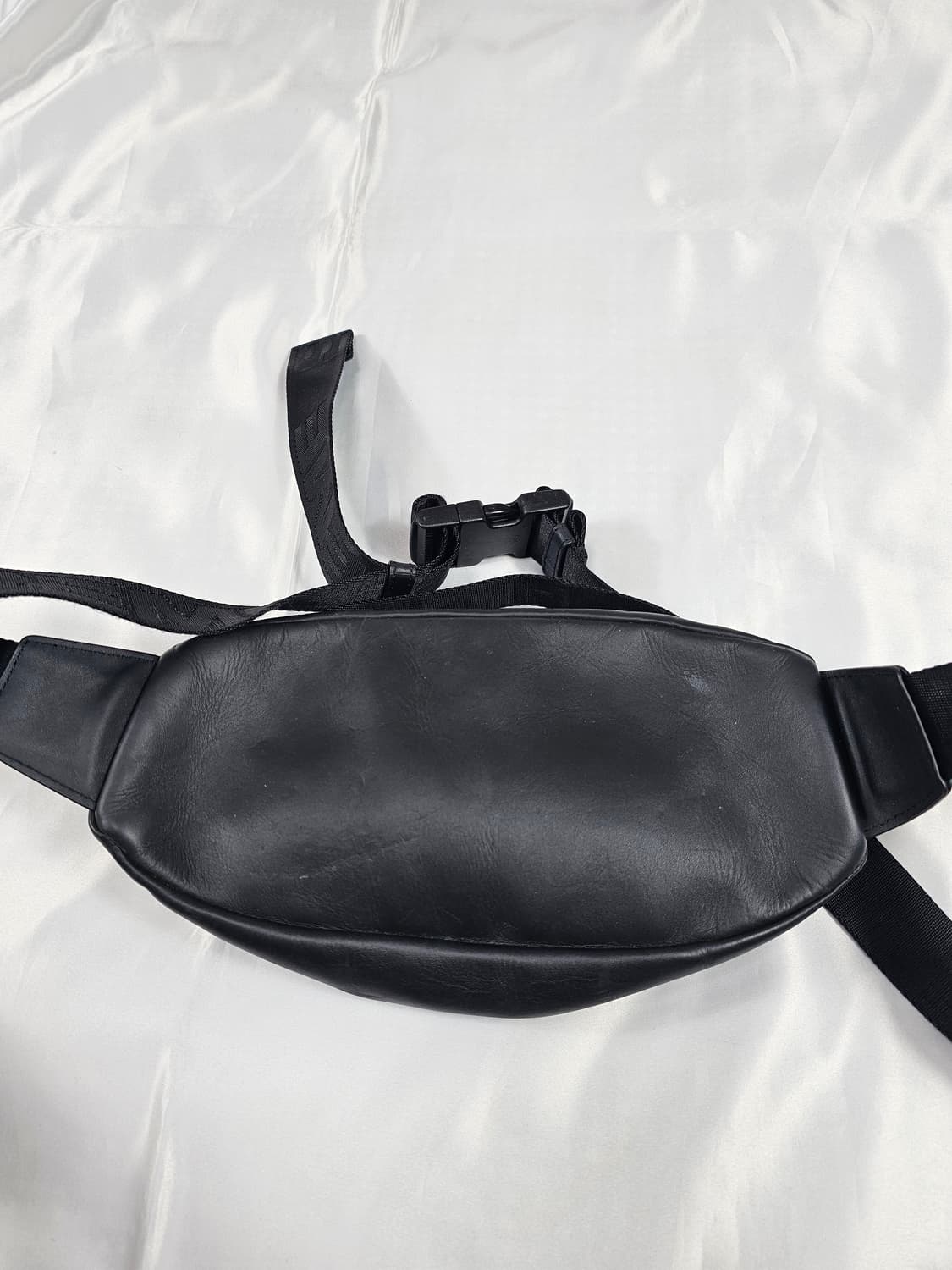 슈프림레더힙색 상품이미지2