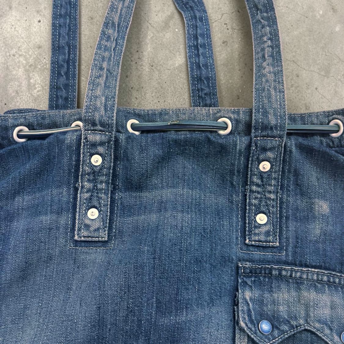 포터클래식 데님 스쿠모 레더 빈티지 토트백 상품이미지4