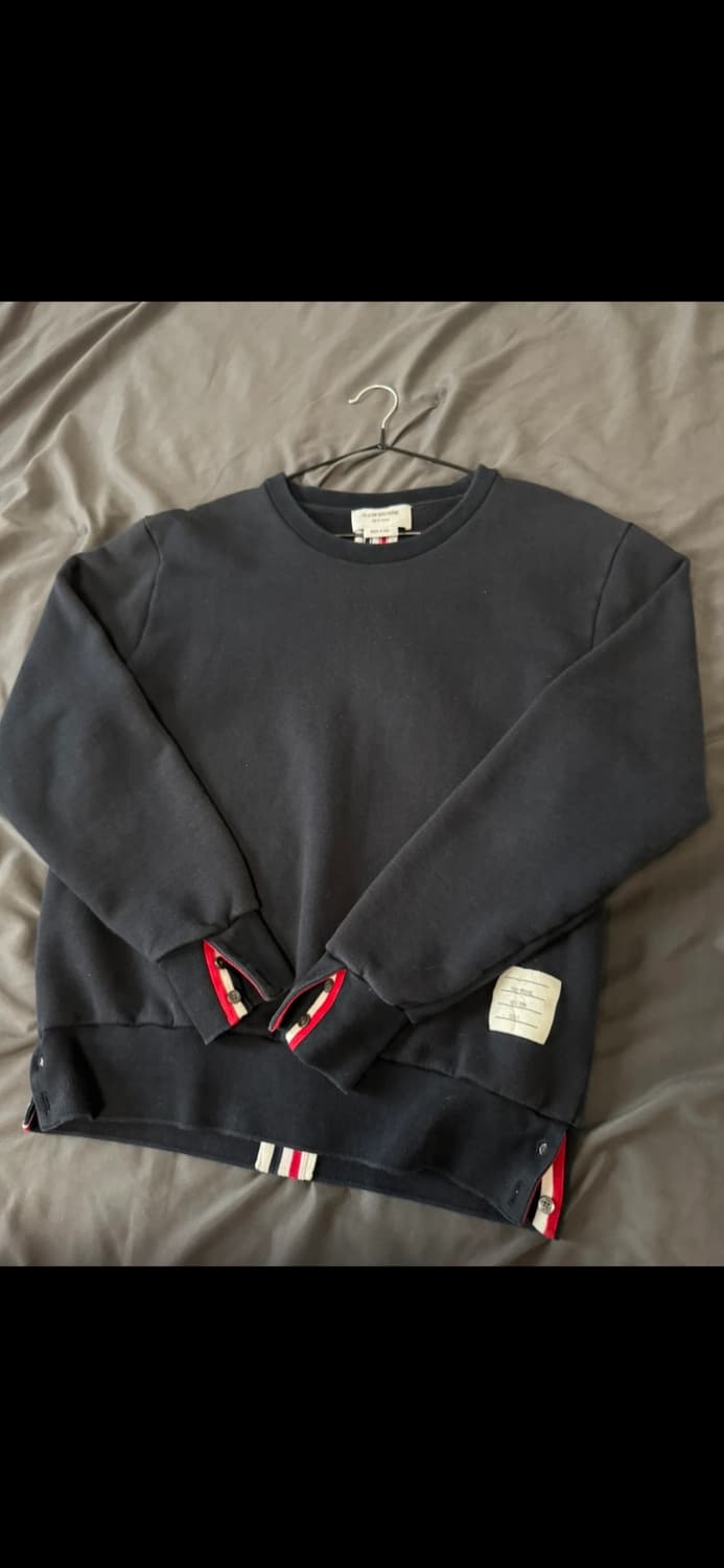 스톤아일랜드 백삼선 맨투맨3사이즈 상품이미지1