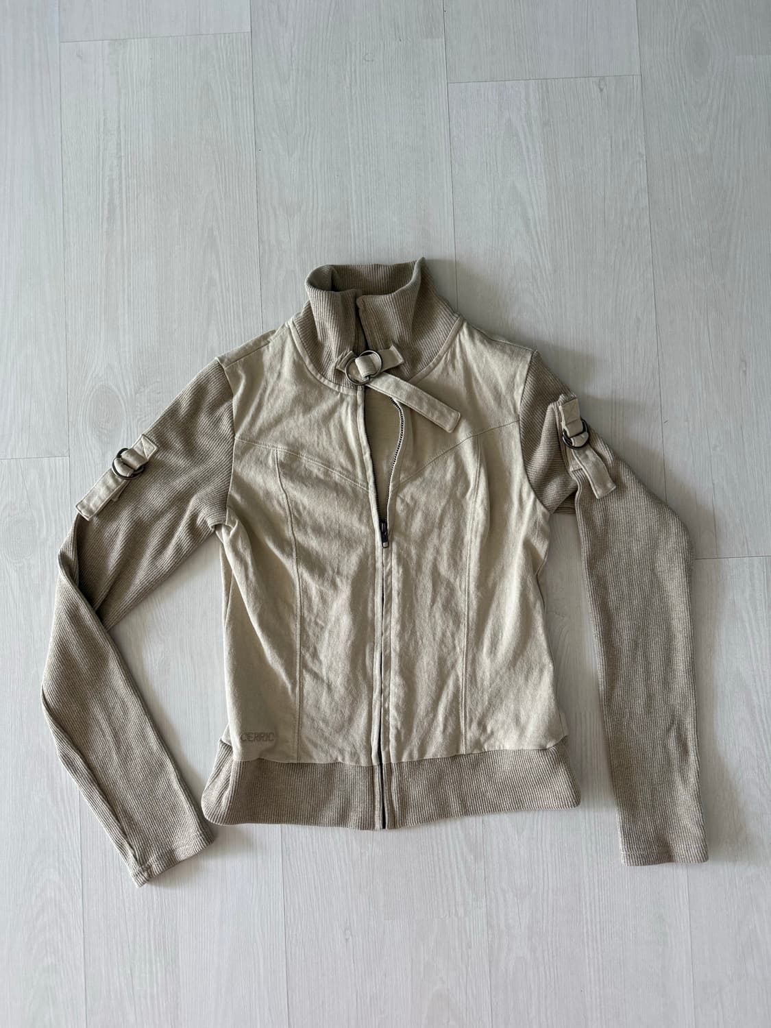 cerric 세릭 집업 상품이미지1