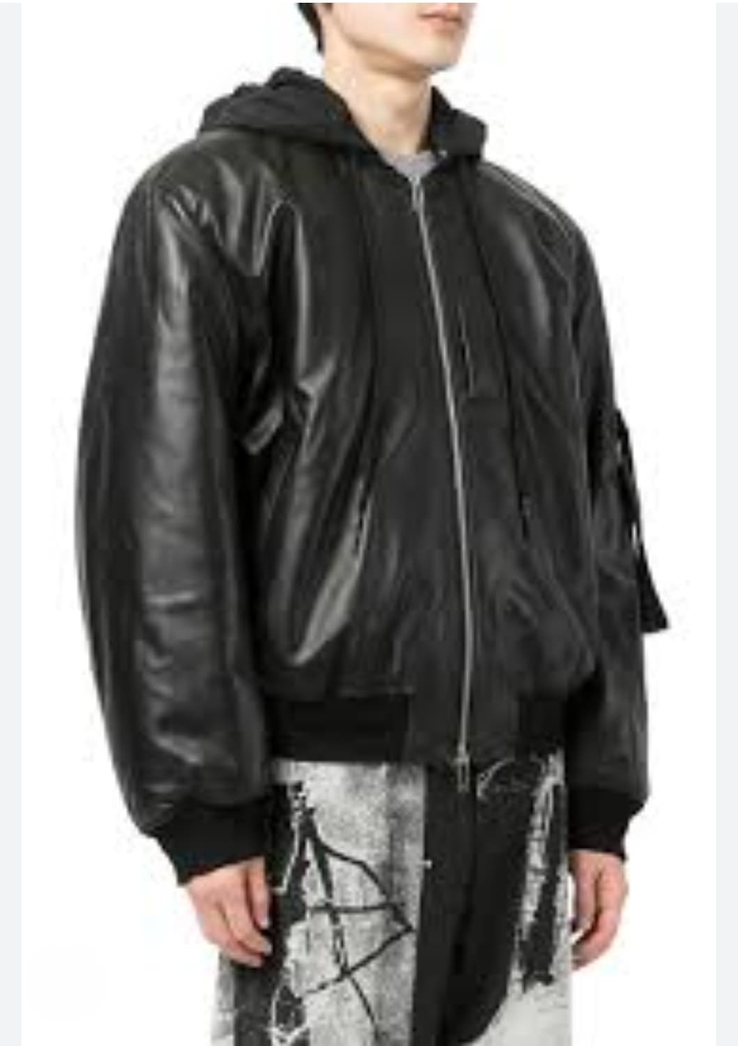 오프화이트 블랙 봄버가죽 후디 자켓 상품이미지2