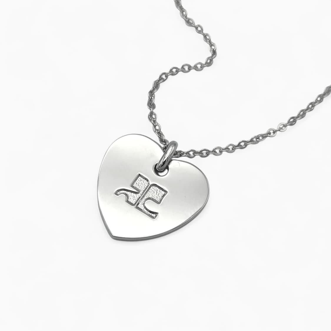 꾸레쥬 하트 로고 목걸이 상품이미지5