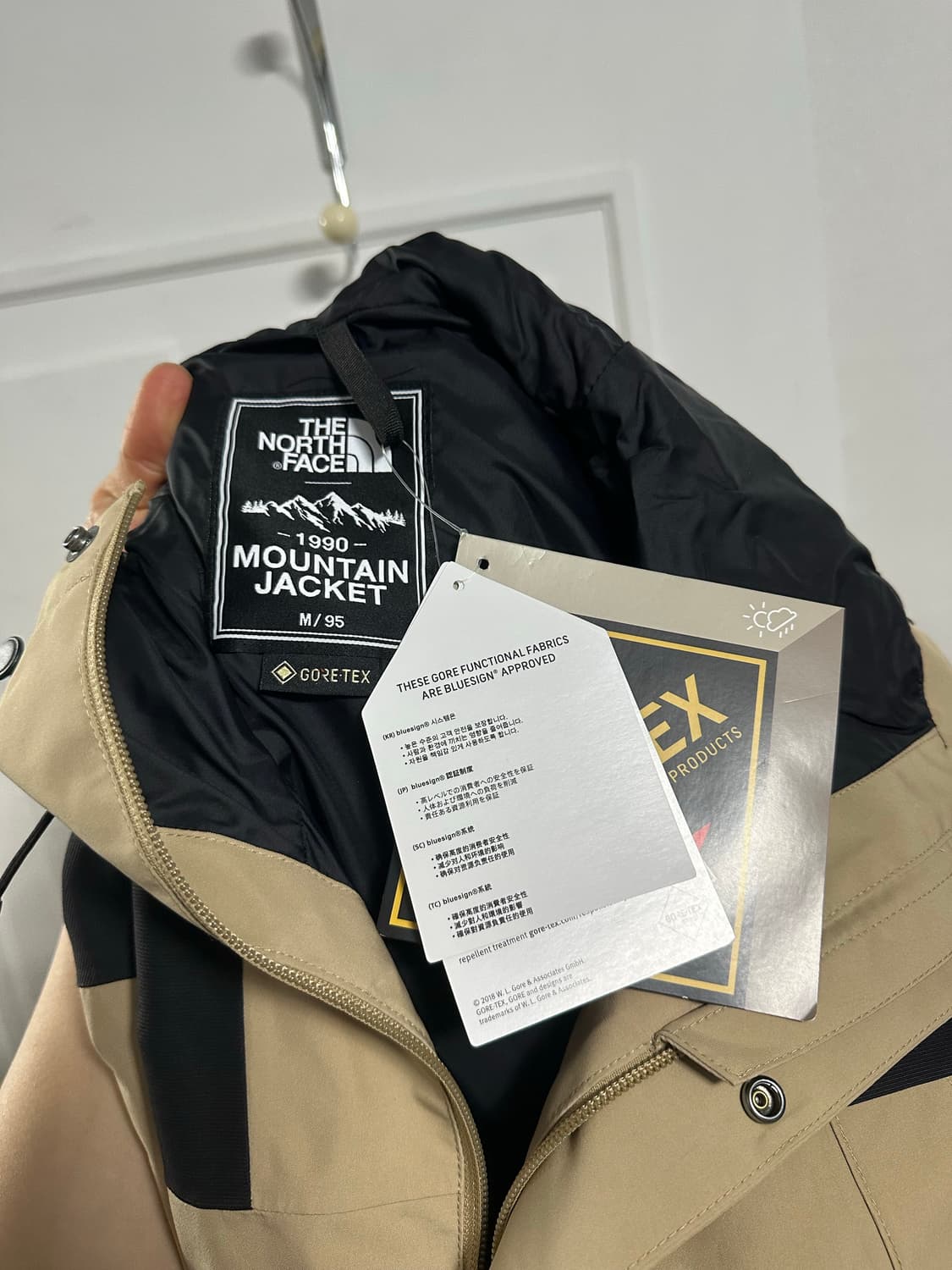 노스페이스 에코 GTX 고어텍스 마운틴 자켓 상품이미지3