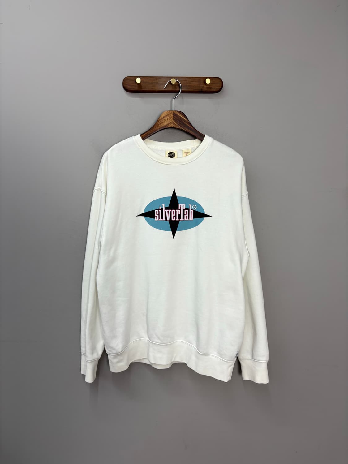 리바이스 실버탭 그래픽 크루넥 스웨트셔츠 A2801 상품이미지2