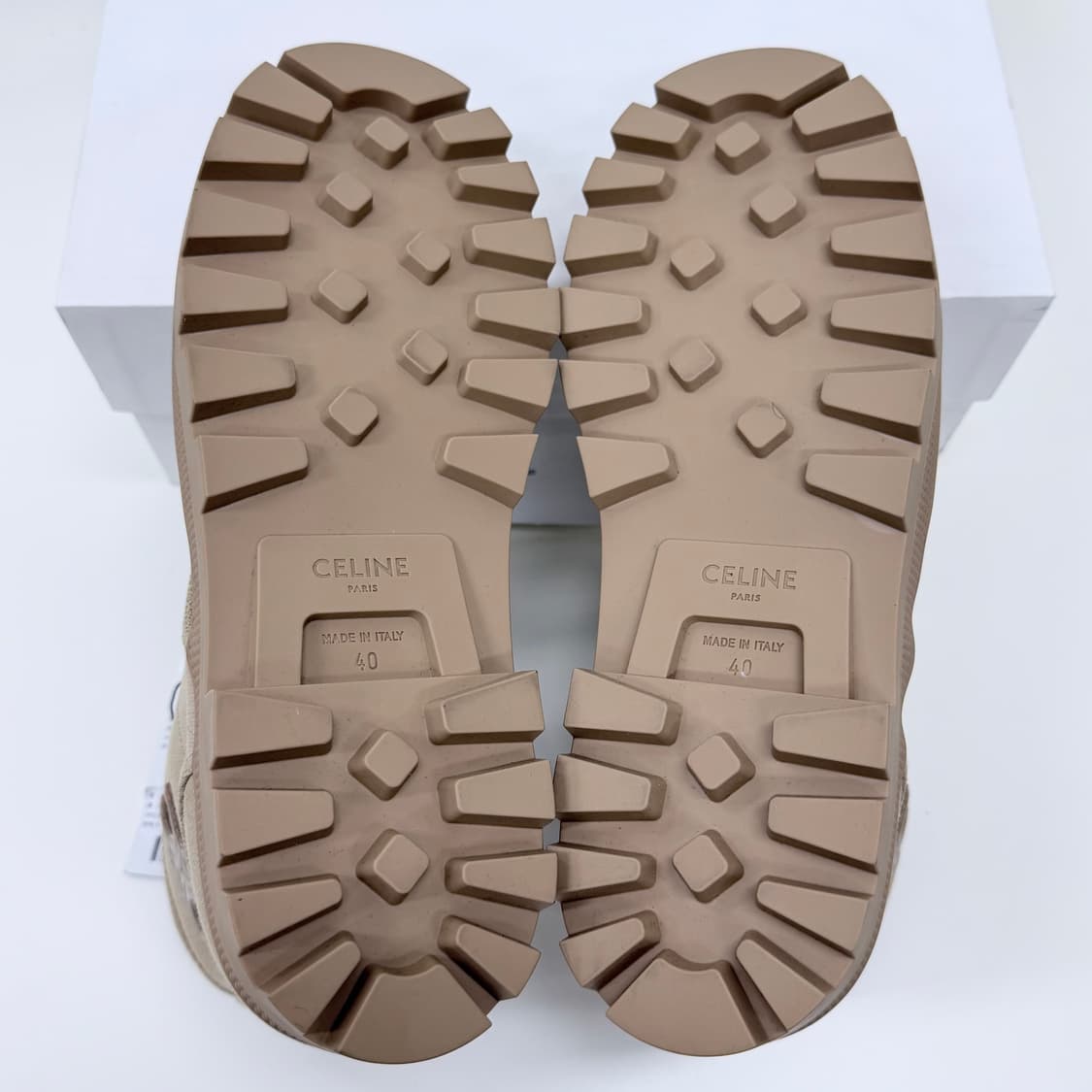 [미사용/250] 셀린느 파타판 캔버스 레이스업 부츠 샌드 베이지 상품이미지8