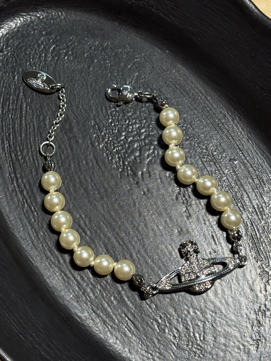 Vivienne Westwood Orb Pearl Bracelet 상품이미지1