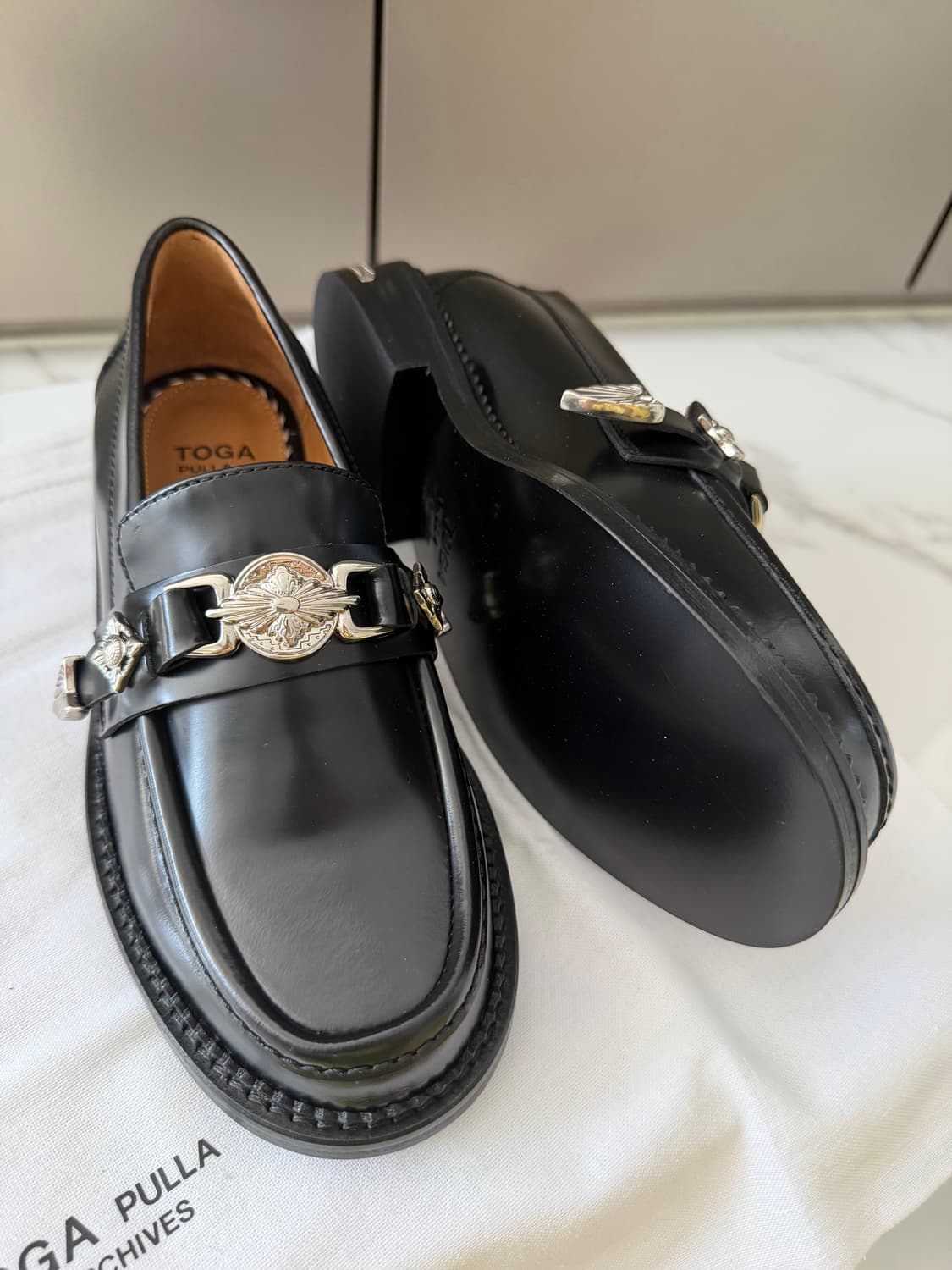 (37.5) TOGA PULLA 토가풀라 메탈 로퍼 상품이미지2