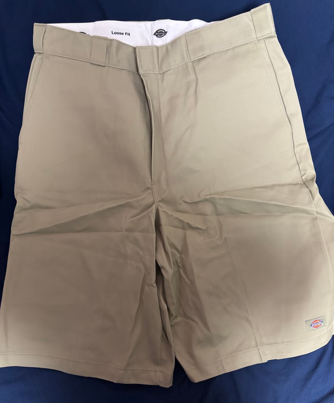 디키즈 루즈핏 13인치 플랫 프런트 워크 쇼츠 카키 상품이미지2